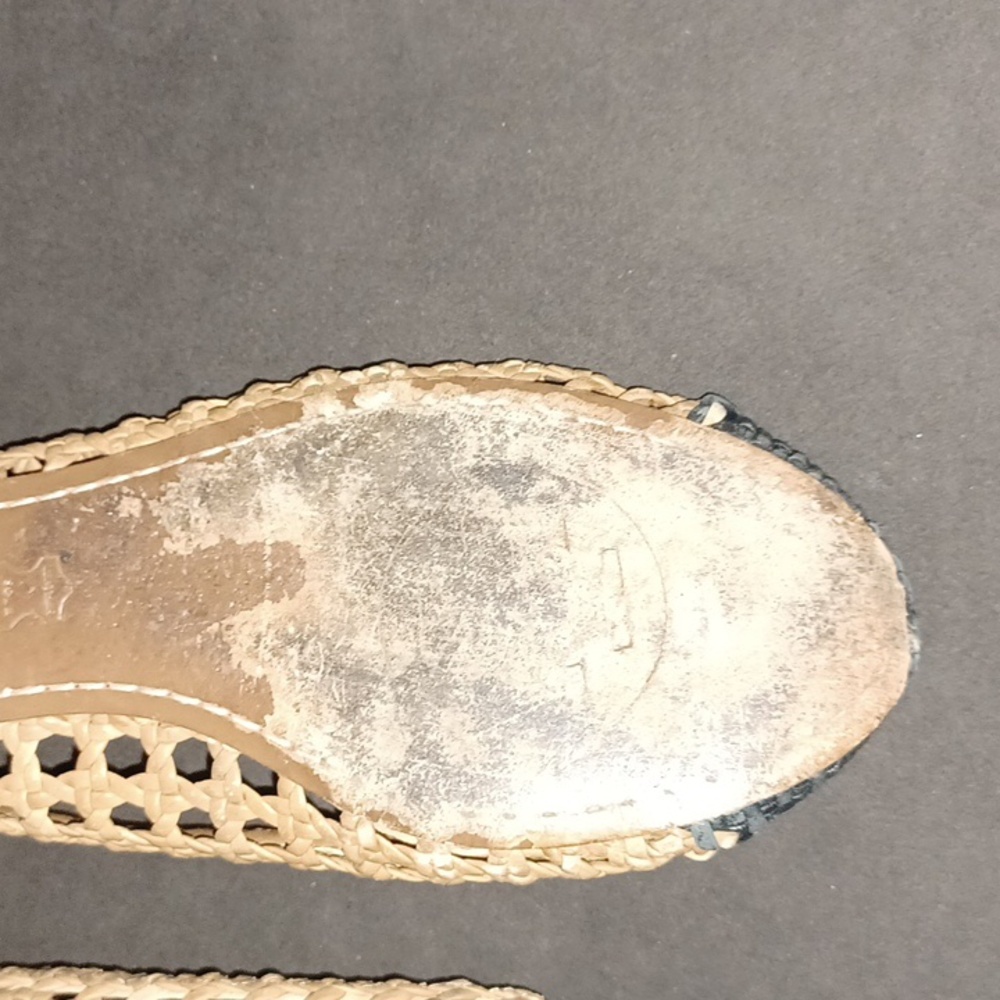 Women's Black and Tan Tory Burch  Flats Size 6M - Picture 6 of 7